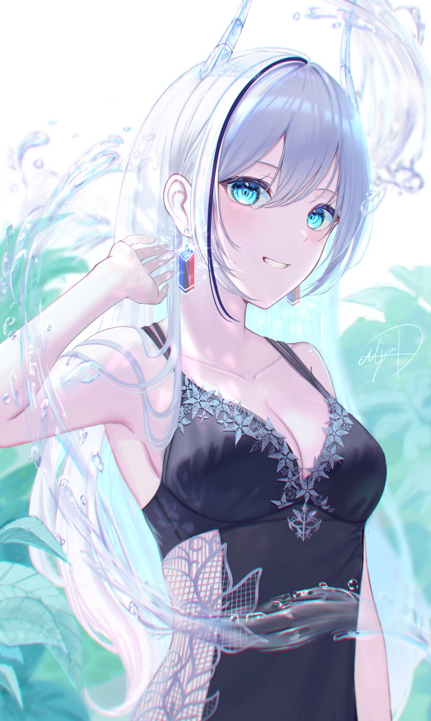 1girl absurdres armpits black_dress black_hair blurry blurry_background blush breasts camisole closed_mouth collarbone depth_of_field dress earrings fishnet_fabric grin headgear highres jewelry long_hair looking_at_viewer medium_breasts mi7t0 multicolored_hair original signature smile solo two-tone_hair upper_body water white_hair