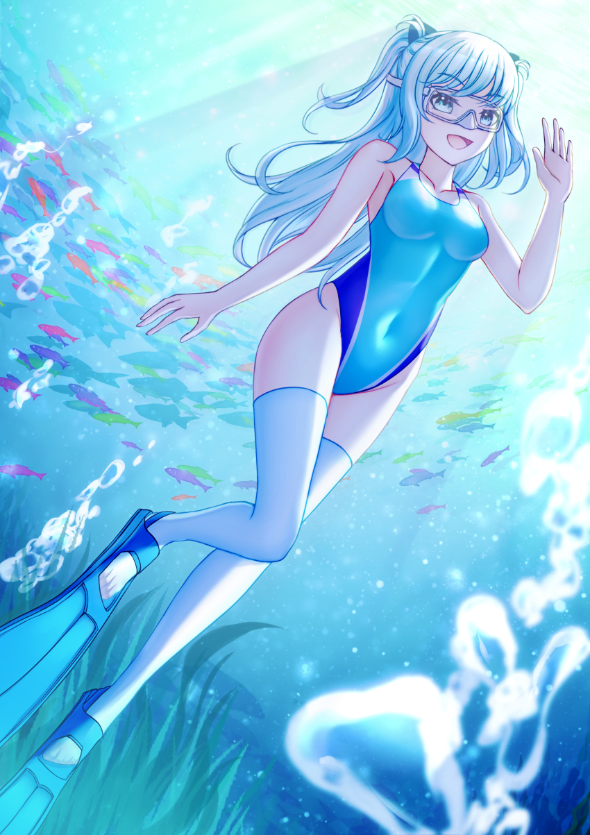 1girl absurdres blue_eyes blue_one-piece_swimsuit breasts chinese_commentary commentary_request competition_swimsuit covered_navel diving_mask fish flippers freediving goggles highleg highleg_one-piece_swimsuit highres kelp long_hair looking_at_viewer medium_breasts one-piece_swimsuit original smile solo startk swimsuit thighhighs two_side_up underwater waving white_hair white_thighhighs