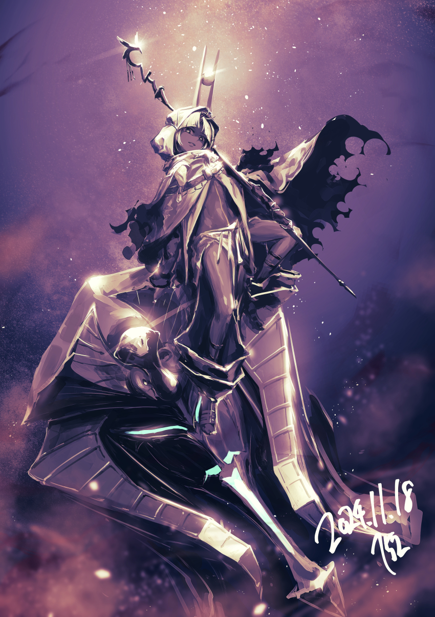152_in_can 1boy absurdres ahoge ancient_egyptian cloak dark-skinned_male dark_skin fate/grand_order fate_(series) full_body gold_headwear grey_eyes grey_hair highres holding holding_staff hood hooded_robe jewelry looking_at_viewer male_focus navel pharaoh robe smile solo staff trap tutankhamun_(fate) tutankhamun_(first_ascension)_(fate) white_cloak