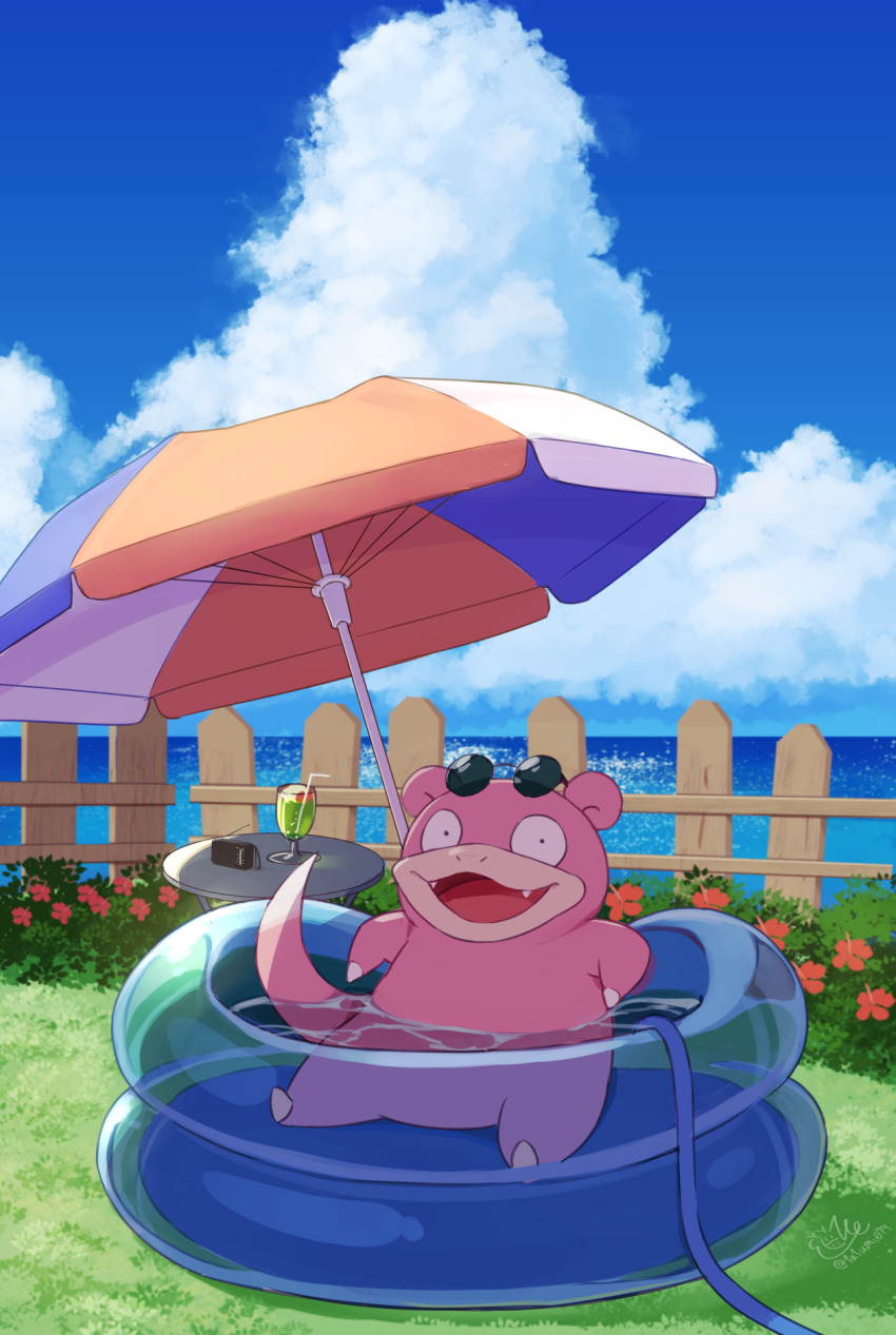 :d black_eyes cloud commentary_request day drinking_straw fangs flower gen_1_pokemon glass grass happy highres looking_at_viewer nintendo no_humans open_mouth outdoors pokemon pokemon_(creature) sky slowpoke smile sunglasses table tatsumi_(panneko) umbrella wading_pool water