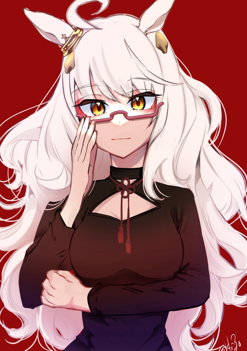1girl absurdres adjusting_eyewear ahoge animal_ears arm_under_breasts biwa_hayahide_(umamusume) black_shirt blonde_hair breasts chinese_knot closed_mouth glasses hair_ornament hand_up highres horse_ears long_hair long_sleeves looking_at_viewer red_background semi-rimless_eyewear shirt small_breasts smile solo tsukasa_(avdx5538) twitter_username umamusume upper_body white_hair