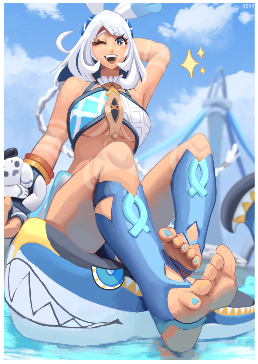 1girl absurdres barefoot dark-skinned_female dark_skin feet genshin_impact highres long_hair looking_at_viewer mualani_(genshin_impact) multicolored_eyes one_eye_closed open_mouth rz54 soles stirrup_legwear toeless_legwear toes water white_hair
