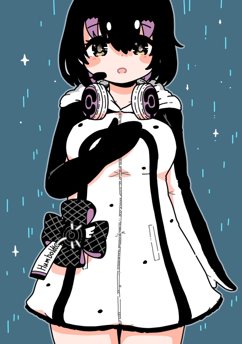 1girl black_hair blue_background gloves grey_eyes headphones highres hood hoodie humboldt_penguin_(kemono_friends) kemono_friends kemono_friends_v_project looking_at_viewer microphone multicolored_hair numazoko_namazu penguin_girl purple_hair short_hair simple_background skirt solo two-tone_hair virtual_youtuber zipper
