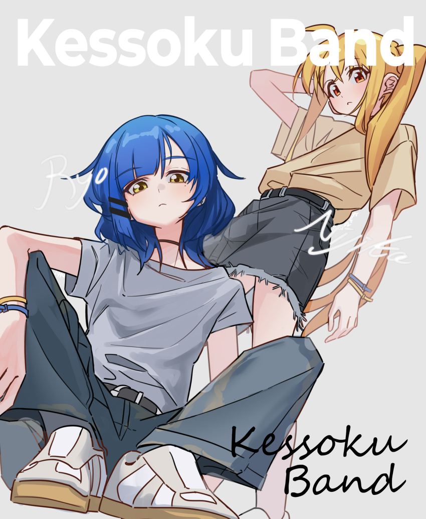 absurdres alternate_costume arm_behind_head arm_on_knee armband belt black_belt black_choker black_pants black_skirt blonde_hair blue_armband blue_hair bocchi_the_rock! character_signature choker english_text grey_background grey_shirt hair_ornament hairclip highres ijichi_nijika ingyanggang kessoku_band looking_at_viewer on_floor pants parallel_hairclips red_eyes shirt shoes short_hair side_ponytail simple_background sitting skirt white_shoes yamada_ryo yellow_armband yellow_eyes yellow_shirt