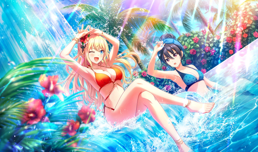 2girls ;d amelia_thunders barefoot bikini black_hair blonde_hair blue_bikini blue_eyes blurry blush breasts cinderella_series cleavage collarbone day depth_of_field dutch_angle eye_contact flower game_cg hachigatsu_no_cinderella_nine hair_between_eyes hair_ornament hair_up hairclip halterneck hands_up hibiscus high_ponytail highres lens_flare light_rays long_hair looking_at_another multiple_girls navel non-web_source o-ring o-ring_bikini official_alternate_hairstyle official_art one_eye_closed open_mouth orange_bikini outdoors palm_tree partially_submerged ponytail pool red_eyes red_flower shinonome_ryo sitting sky smile splashing sunbeam sunlight swimsuit tree water water_drop waterfall wet
