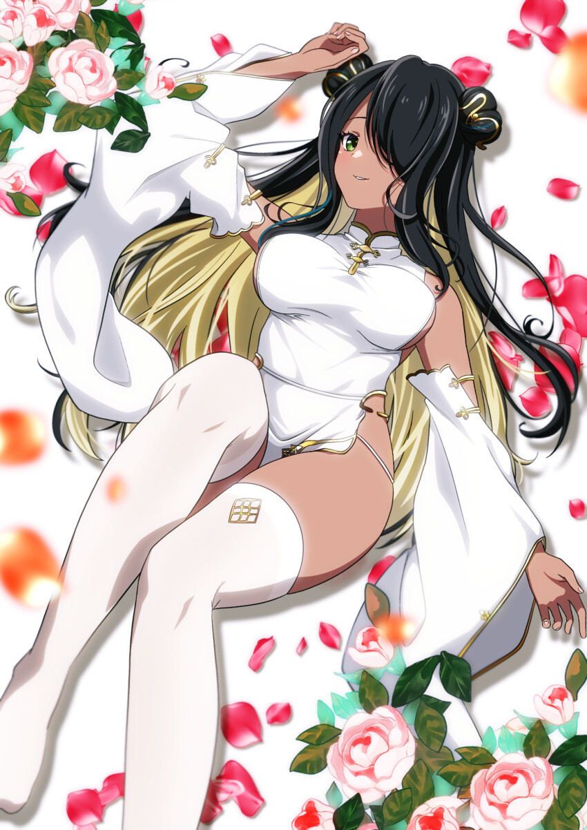 1girl arm_up azur_lane blonde_hair blush breasts china_dress chinese_clothes colored_inner_hair commentary_request dark-skinned_female dark_skin detached_sleeves dress fingernails flower foot_out_of_frame gold_trim green_eyes hair_between_eyes hair_over_one_eye highres large_breasts leaf long_bangs long_hair looking_at_viewer multicolored_hair murasaki_tsutsuji northampton_(azur_lane) northampton_ii_(azur_lane) northampton_ii_(comfy_crane_amidst_the_clouds)_(azur_lane) official_alternate_costume parted_lips petals pink_flower red_flower short_dress sideboob smile solo thighhighs two-tone_hair very_long_hair white_background white_dress white_sleeves white_thighhighs wide_sleeves