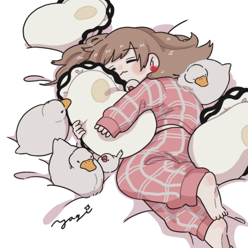1girl :3 barefoot bird brown_hair closed_eyes closed_mouth commentary duck full_body highres hugging_object java_sparrow long_hair long_sleeves lying on_side original oyster pajamas signature sleeping sleeves_past_wrists solo sousa820 white_java_sparrow