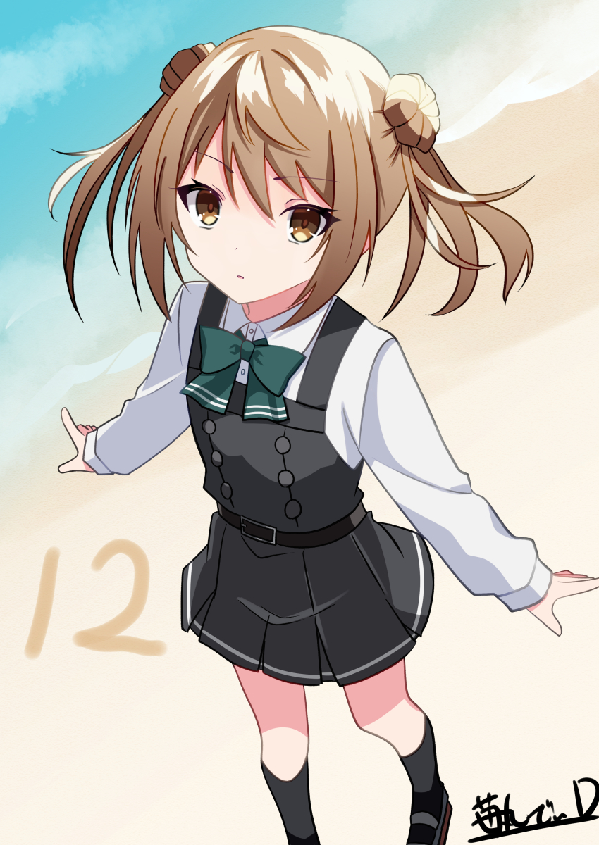 1girl absurdres anniversary black_serafuku blush bow brown_eyes brown_hair double_bun dress green_bow hair_bun highres ichigomaru_d kantai_collection long_sleeves looking_up michishio_(kancolle) michishio_kai_ni_(kancolle) ocean pinafore_dress sand school_uniform serafuku shirt short_hair short_twintails signature sleeveless sleeveless_dress smile twintails water white_shirt