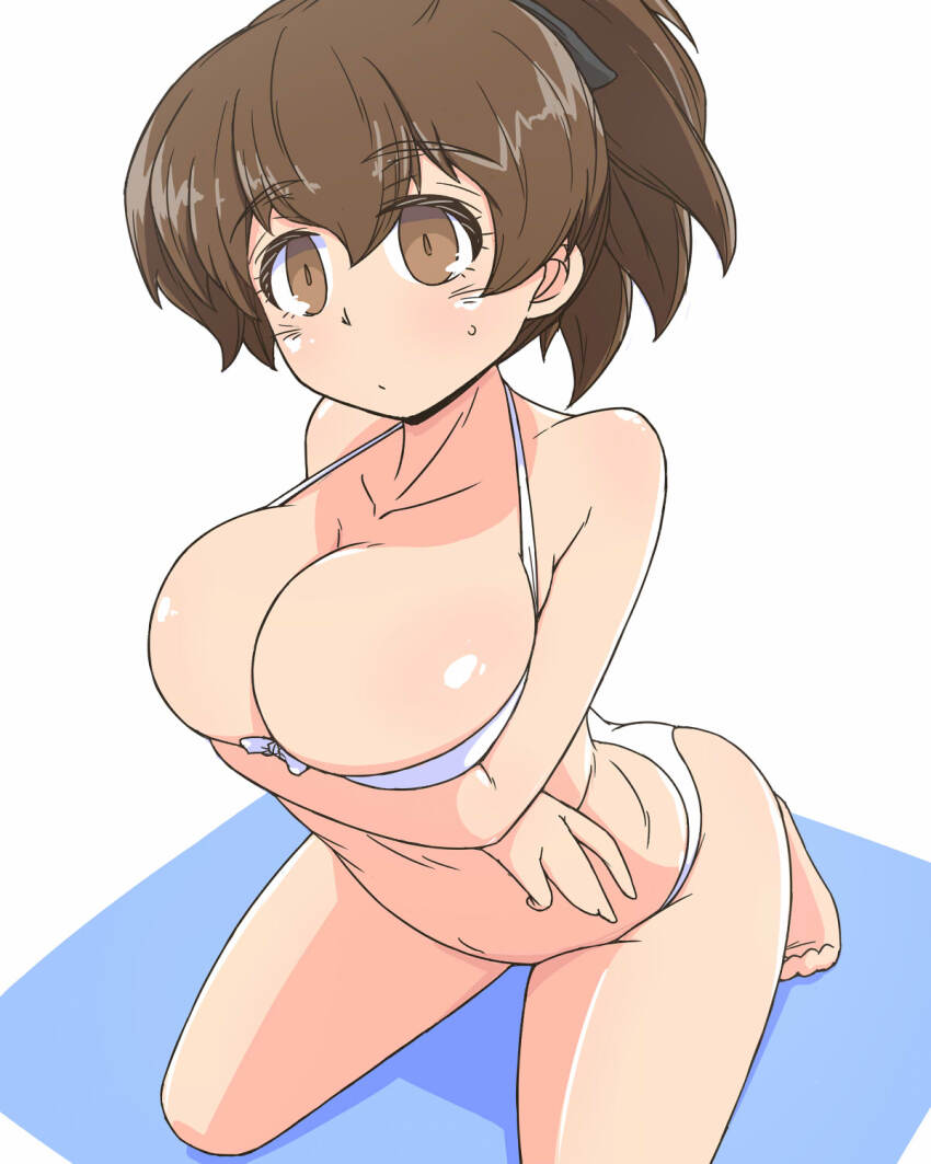 1girl alternate_costume arms_under_breasts barefoot bikini breasts brown_eyes brown_hair girls_und_panzer hanging_breasts highres koyama_yuzu large_breasts looking_at_viewer official_alternate_costume ponytail renshiu shiny_skin simple_background solo swimsuit white_background white_bikini wide_hips