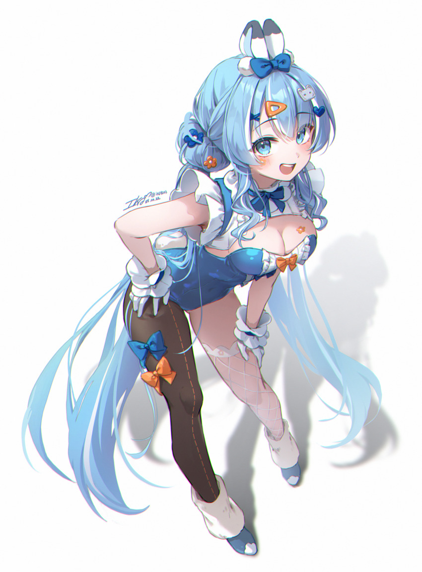 1girl animal_ears arahashi_tabi bare_shoulders breasts cleavage commentary_request hair_between_eyes hair_ornament highres ika_(4801055) long_hair looking_at_viewer open_mouth rabbit_ears solo stellive thighhighs very_long_hair virtual_youtuber