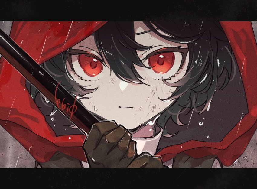1girl artist_name black_gloves black_hair close-up closed_mouth ebi0_r gloves grey_background hands_up highres holding holding_weapon looking_at_viewer mondlicht_(reverse:1999) rain red_eyes red_hood reverse:1999 short_hair signature solo weapon