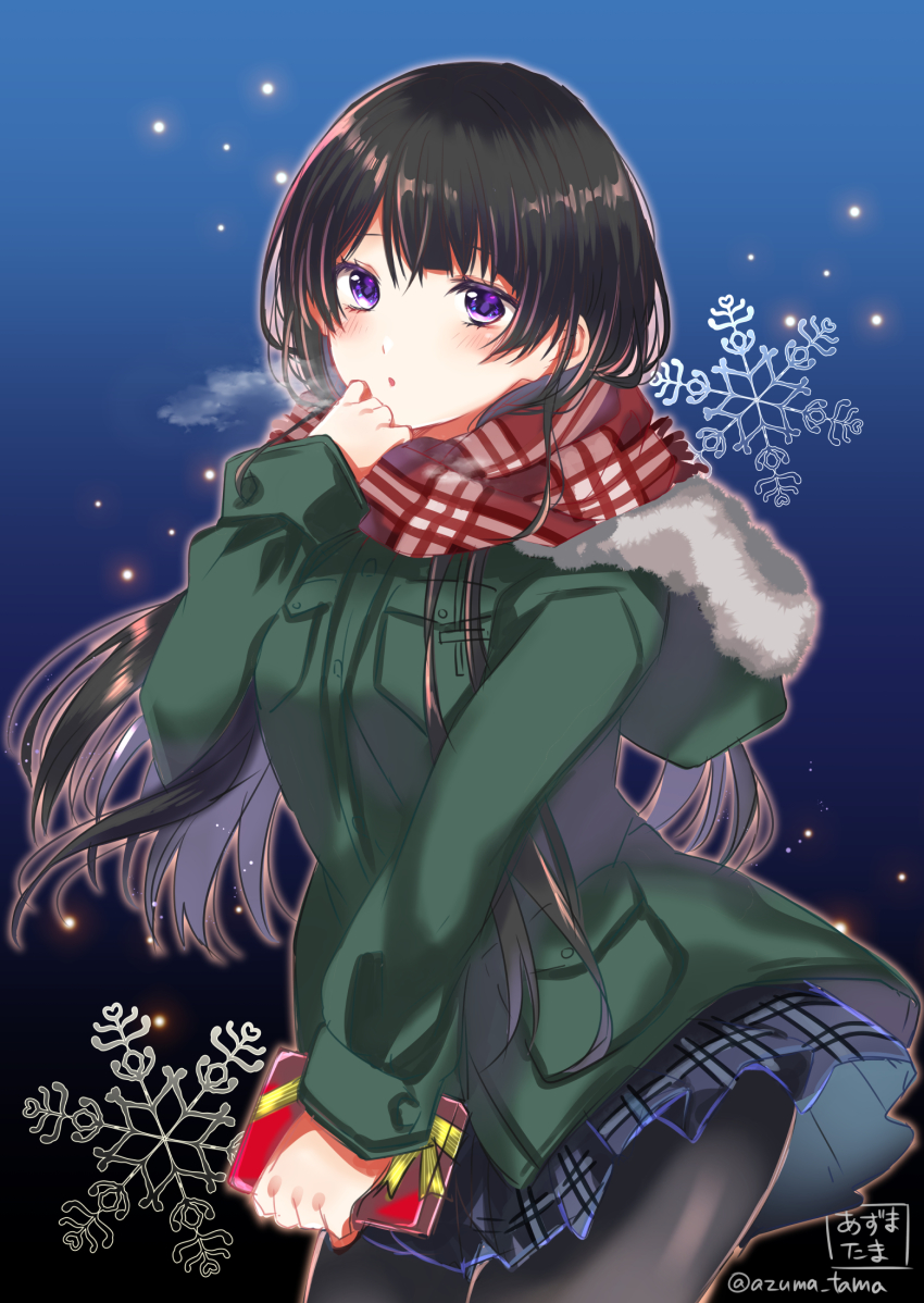 1girl adjusting_scarf black_background black_hair blue_background blue_skirt blush breath cowboy_shot enpera fur-trimmed_jacket fur_trim gift gradient_background green_jacket highres holding holding_gift hood hooded_jacket jacket long_hair looking_at_viewer nijisanji norarikurari333 pantyhose parted_lips plaid_clothes plaid_scarf plaid_skirt pleated_skirt purple_eyes red_scarf scarf skirt snowflake_background solo tsukino_mito tsukino_mito_(6th_costume) twitter_username two-tone_background virtual_youtuber winter_clothes
