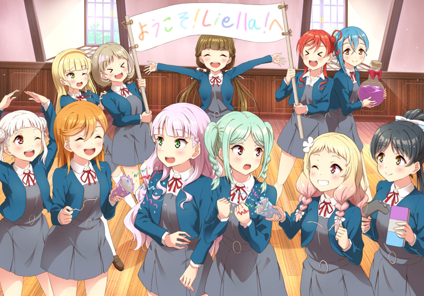 &gt;_&lt; 6+girls arashi_chisato black_hair blonde_hair blue_hair blush braid brown_eyes brown_hair closed_eyes closed_mouth double_bun flower green_eyes green_hair grey_hair grin hair_bun hair_flower hair_ornament hairband hazuki_ren heanna_sumire highres holding holding_sign indoors light_rays long_hair love_live! love_live!_superstar!! multicolored_hair multiple_girls one_eye_closed onitsuka_natsumi onitsuka_tomari open_mouth orange_eyes orange_hair outstretched_arms parted_lips party_popper pink_hair ponytail potion qy73 red_eyes red_hair sakurakoji_kinako school_uniform shibuya_kanon short_hair sign skirt smile spread_arms standing tang_keke teeth twin_braids twintails wakana_shiki wavy_hair white_hair wien_margarete window wink wooden_floor yoneme_mei yuigaoka_school_uniform
