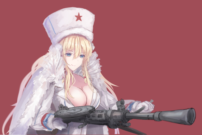 1girl blonde_hair blue_eyes breasts cleavage dp-27 dp28_(girls&#039;_frontline) drum_magazine fur_hat girls&#039;_frontline gun hat highres light_machine_gun long_hair machine_gun magazine_(weapon) martinreaction papakha red_background upper_body weapon