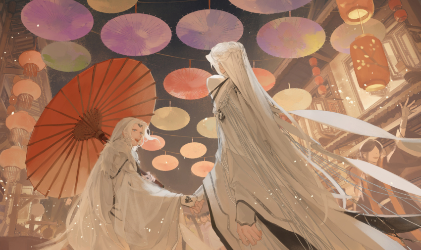 1other 2boys architecture braid building cape chinese_clothes chinese_commentary east_asian_architecture from_below from_side fur-trimmed_cape fur_trim half_updo hanfu highres holding holding_hands holding_umbrella jinguang_budaixi lantern liuhe_shanshi long_hair long_sleeves looking_at_another male_focus multiple_boys night oil-paper_umbrella outdoors paper_lantern red_umbrella robe shixue_tianzi sky smile standing tassel umbrella umbrella_over_shoulder very_long_hair white_hair white_hanfu wide_sleeves yaoi zhao_yi