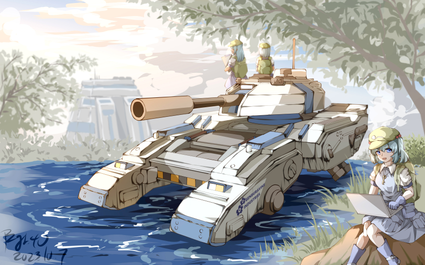 3girls absurdres backpack bag blue_eyes blue_footwear blue_gloves chinese_commentary cloud command_&amp;_conquer command_&amp;_conquer:_red_alert command_&amp;_conquer:_red_alert_2 commentary_request computer dated flat_cap gloves green_headwear hat highres kappa_mob_(touhou) kawashiro_nitori laptop military_vehicle motor_vehicle multiple_girls outdoors pzgr.40 signature sitting tank touhou tree vehicle_focus water