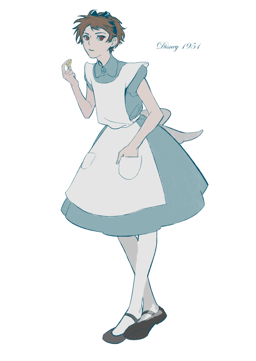 1boy absurdres alice_(alice_in_wonderland) alice_(alice_in_wonderland)_(cosplay) alice&#039;s_adventures_in_wonderland apron back_bow black_hairband black_shoes blue_dress bow brown_hair chinese_commentary closed_mouth commentary_request cosplay crossdressing dress full_body hairband hand_in_pocket harada_minoru highres jzstraight long_sleeves male_focus mary_janes pantyhose red_eyes saibou_shinkyoku shoes short_hair simple_background white_apron white_background white_bow white_pantyhose