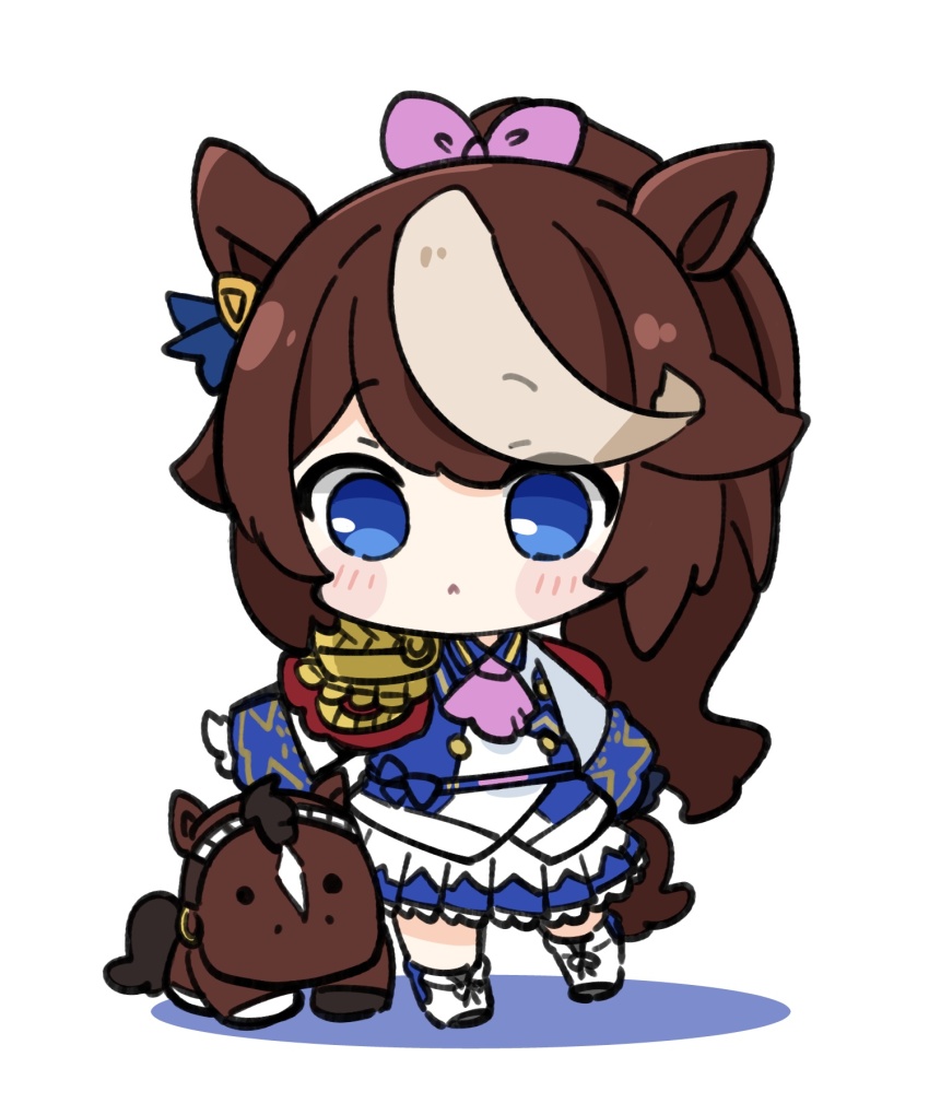 1girl :&lt; animal_ears armor ascot asymmetrical_gloves blue_eyes blue_gloves blush_stickers boots brown_hair chibi closed_mouth colored_shadow commentary creature_and_personification full_body gloves hair_ribbon highres horse_ears horse_girl horse_tail jacket long_hair long_sleeves mismatched_gloves multicolored_hair nozo_(hitomiz) pauldrons personification pink_ascot pink_ribbon pleated_skirt ponytail ribbon shadow shoulder_armor simple_background single_pauldron skirt solo standing streaked_hair stuffed_animal stuffed_horse stuffed_toy tail tokai_teio_(racehorse) tokai_teio_(umamusume) umamusume very_long_hair white_background white_boots white_gloves white_hair white_jacket white_skirt