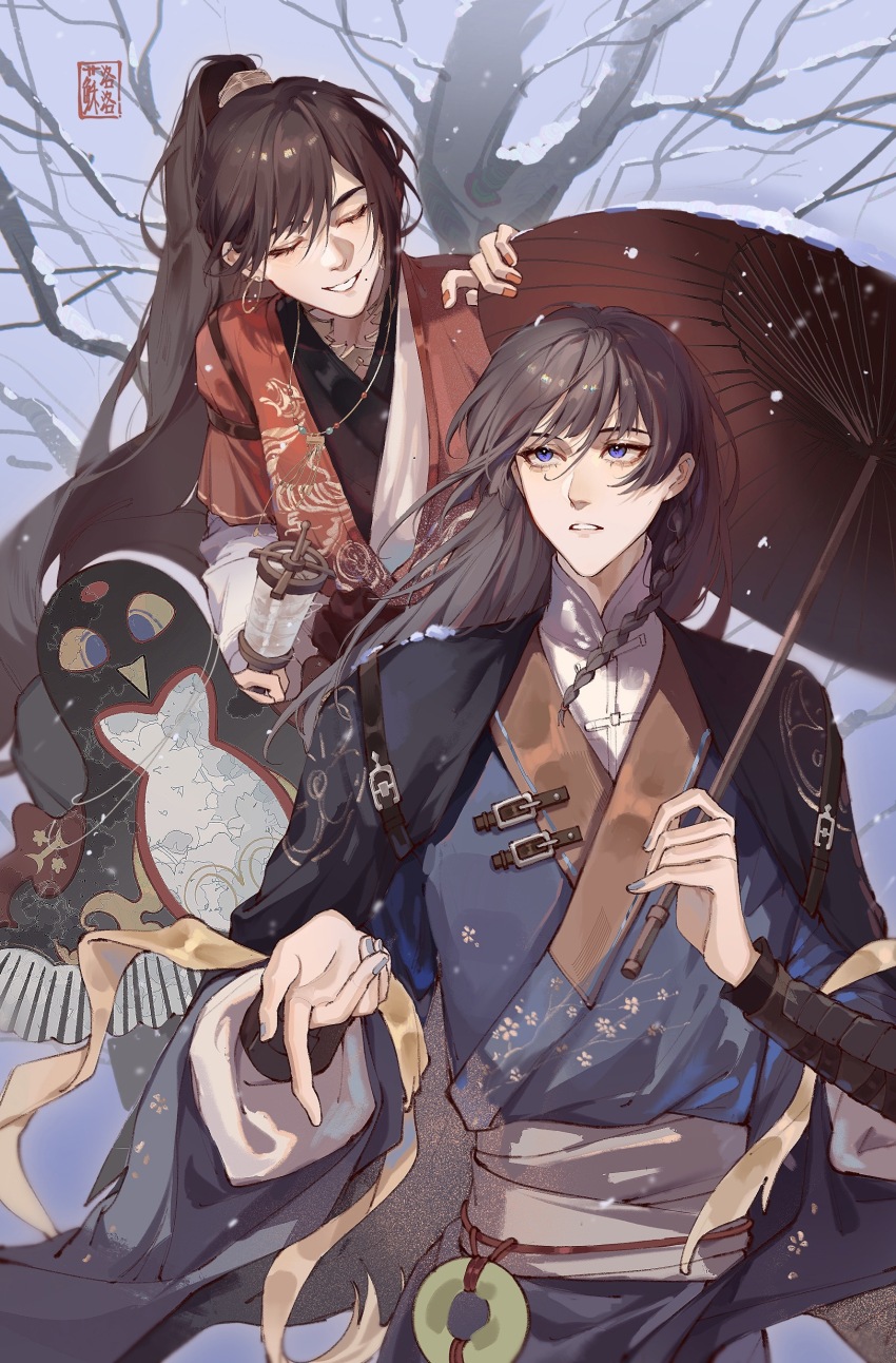 2boys absurdres bare_tree blue_eyes blue_hanfu braid brown_hair chinese_clothes code:_kite cowboy_shot hand_up hanfu high_ponytail highres holding holding_kite holding_spool holding_umbrella icy_suluoluo jade_(gemstone) kite long_hair multiple_boys oil-paper_umbrella open_mouth ponytail red_hanfu side_braid snow spool sun_ce_(code:_kite) tree umbrella very_long_hair winter zhou_yu_(code:_kite)