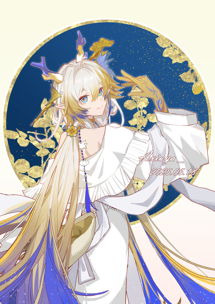 1girl absurdres arknights axiuya black_dress blush brooch closed_mouth dragon_girl dragon_horns dragon_tail dress eastern_dragon_horns eastern_dragon_tail green_eyes hair_between_eyes hair_ornament highres horns jewelry long_hair long_sleeves looking_at_viewer looking_back official_alternate_costume official_alternate_hairstyle pointy_ears shu_(arknights) shu_(bingwenyuyou)_(arknights) smile solo tail white_hair