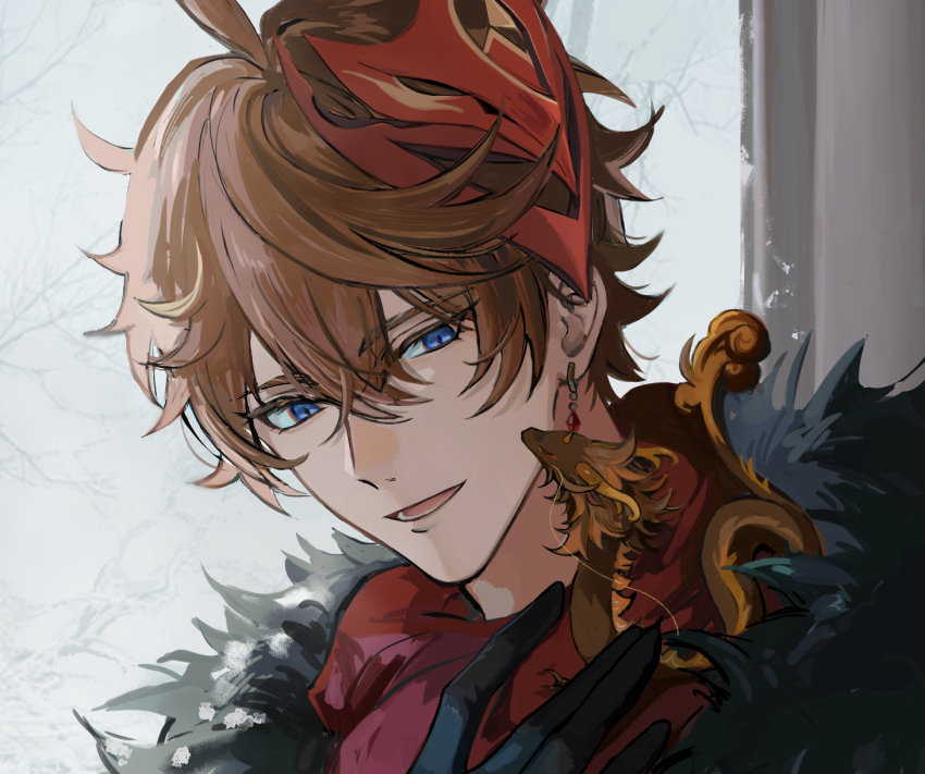 1boy black_fur black_gloves blue_eyes brown_hair commentary double-parted_bangs dragon dragon_horns earrings fur_trim genshin_impact gloves hair_between_eyes hand_on_own_chest highres horns jewelry looking_to_the_side male_focus mask mask_on_head open_mouth piercing red_mask red_scarf rex_lapis_(genshin_impact) scarf single_earring smile tartaglia_(genshin_impact) udgg093577 upper_body