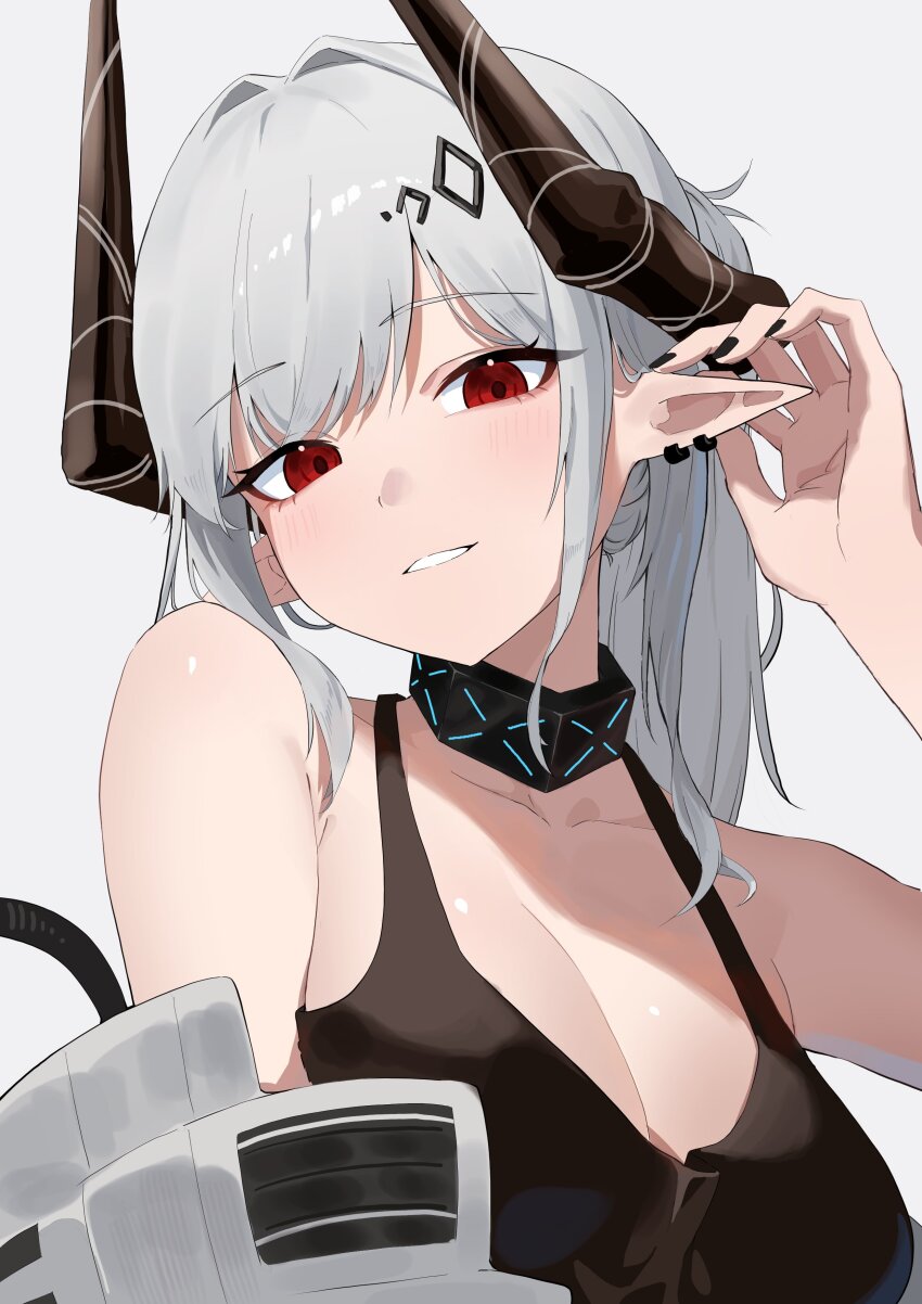 1girl absurdres arknights bare_shoulders black_horns black_nails breasts cleavage collarbone ear_piercing fingernails grey_background grey_hair grin hair_behind_ear hair_flip hashtag-only_commentary highres horns infection_monitor_(arknights) large_breasts looking_at_viewer medium_hair mudrock_(arknights) mudrock_(elite_ii)_(arknights) nail_polish natoriusu_sansei parted_lips piercing pointy_ears red_eyes simple_background smile solo upper_body
