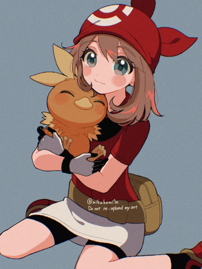 1girl bandana bike_shorts blue_background blue_eyes brown_hair closed_mouth eyelashes game_freak gen_3_pokemon gloves highres holding holding_pokemon looking_at_viewer may_(pokemon) medium_hair mikakami1e nintendo orange_fur poke_ball_print pokemon pokemon_(creature) pokemon_rse print_bandana red_bandana simple_background sitting smile torchic wariza white_gloves