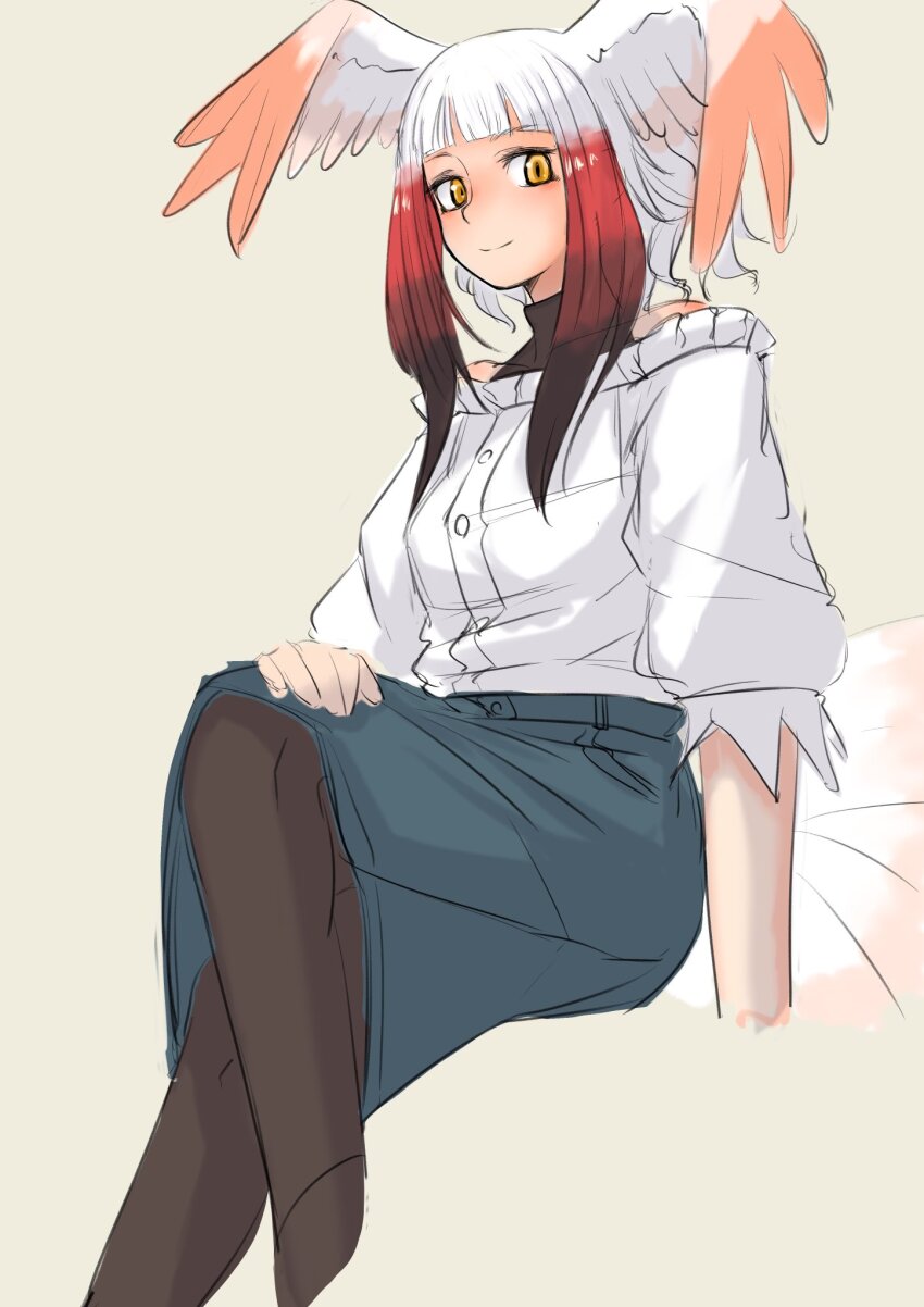 alternate_costume aotsuki_tsutome bare_shoulders bird_girl bird_tail bird_wings black_hair black_pantyhose black_shirt blunt_bangs blush casual frilled_sleeves frills gradient_hair green_skirt head_wings highres japanese_crested_ibis_(kemono_friends) kemono_friends looking_at_viewer multicolored_hair pantyhose puffy_short_sleeves puffy_sleeves red_hair shirt short_sleeves sidelocks simple_background skirt smile tail turtleneck white_hair white_shirt wings yellow_eyes