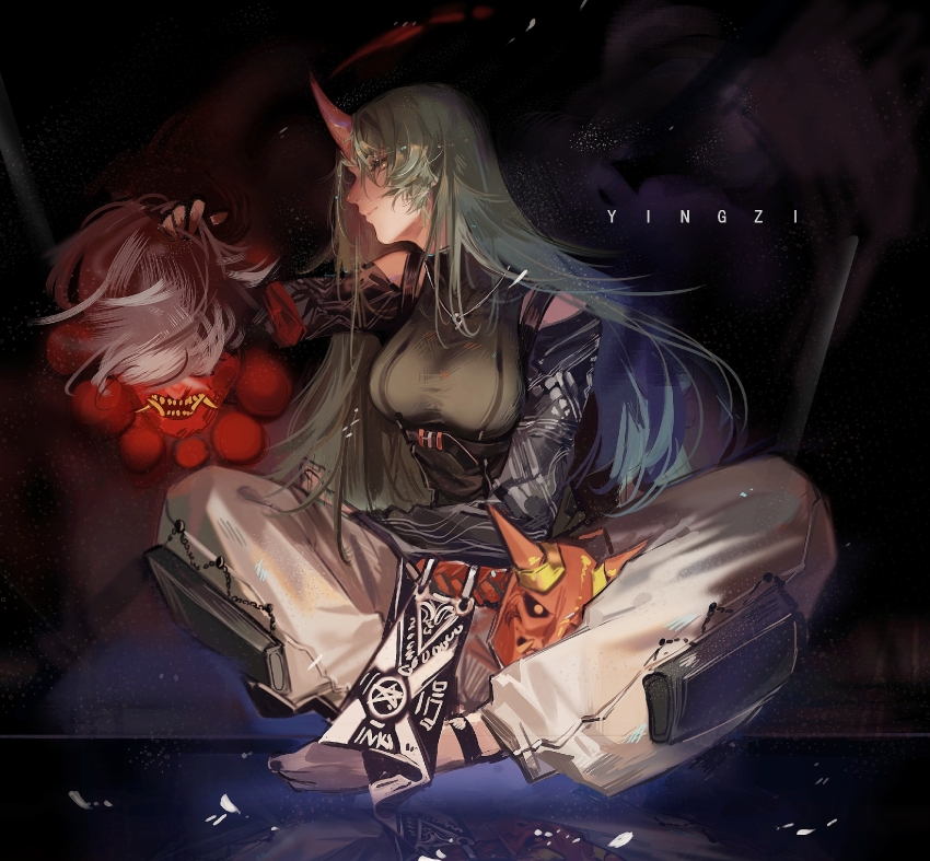 1girl arknights artist_name black_shirt black_vest chinese_commentary closed_mouth commentary_request full_body green_hair highres horns hoshiguma_(arknights) hoshiguma_(ronin_huntress)_(arknights) indian_style long_hair mask official_alternate_costume oni oni_mask pants profile shirt sideways_glance single_horn sitting skin-covered_horns solo very_long_hair vest white_pants yellow_eyes yingzi