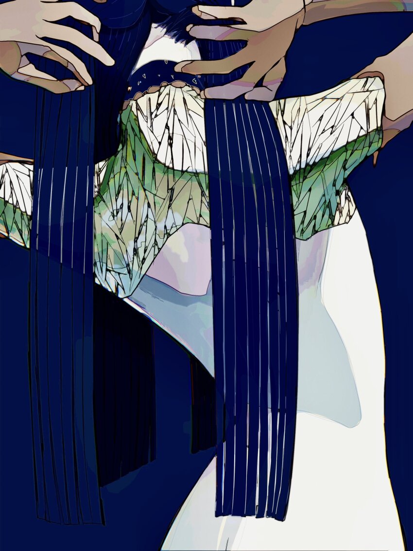 1other blue_background blue_hair colored_skin completely_nude cracked_skin from_behind golden_arms highres houseki_no_kuni long_hair mt5_014 nude other_focus phosphophyllite phosphophyllite_(ll) severed_head simple_background solo standing straight_hair white_skin