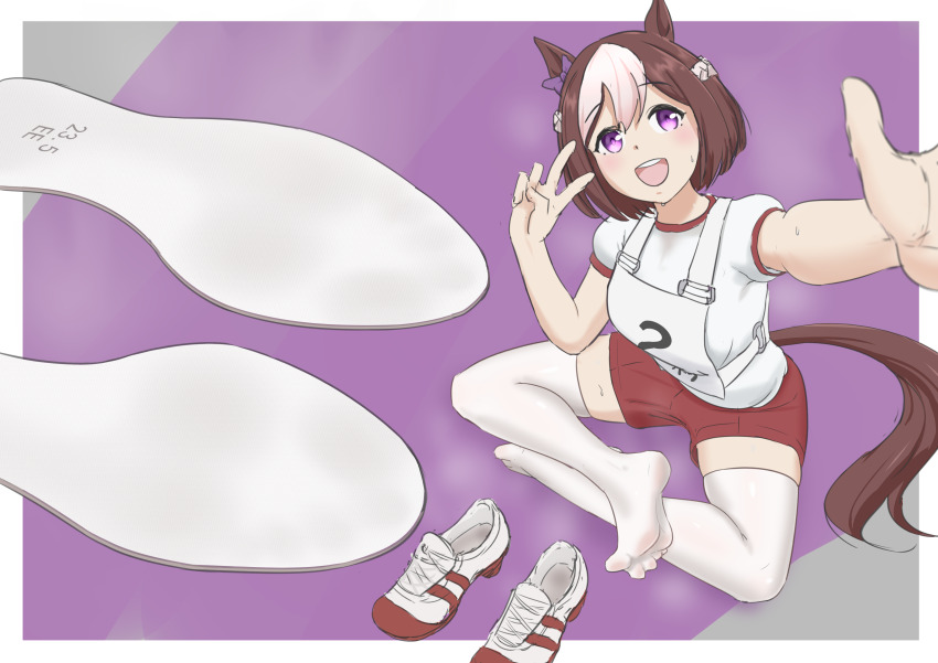 1girl absurdres animal_ears border bow braid breasts brown_hair commentary_request crossed_legs ear_bow feet gym_uniform half_up_braid highres horse_ears horse_girl horse_tail indian_style medium_breasts no_shoes on_ground open_mouth original_race_uniform_(umamusume) puffy_short_sleeves puffy_sleeves purple_background purple_bow purple_eyes race_bib red_shorts shirt shoe_soles shoes short_hair short_sleeves shorts simple_background sitting smile soles solo special_week_(umamusume) tail thighhighs treadml umamusume unworn_shoes v white_border white_shirt white_thighhighs