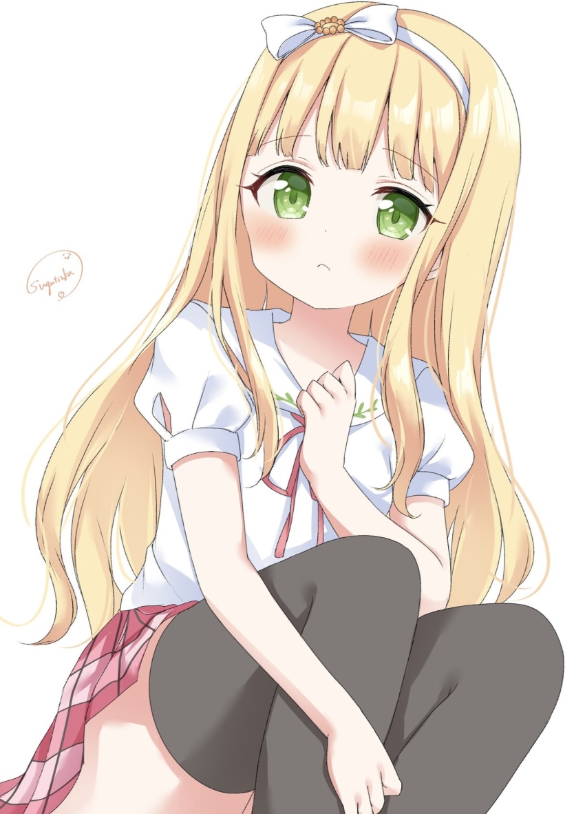 1girl azuki_azusa black_thighhighs blonde_hair blush green_eyes hairband hand_on_own_chest hentai_ouji_to_warawanai_neko. highres long_hair looking_at_viewer pink_skirt plaid_clothes plaid_skirt ribbon school_uniform serafuku shirt short_sleeves sitting skirt solo sugutsuka_rerun thighhighs thighs white_shirt