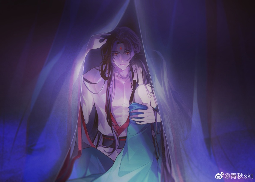 2boys absurdres arm_around_back bare_shoulders black_hair black_sash chinese_clothes chinese_commentary closed_eyes closed_mouth curtains glowing glowing_eyes green_hanfu hair_down hanfu highres opening_curtains long_hair long_sleeves looking_at_viewer luo_binghe male_focus multiple_boys muscular muscular_male open_clothes pectorals qingqiu_skt red_eyes renzha_fanpai_zijiu_xitong sash shen_qingqiu watermark weibo_watermark white_hanfu wide_sleeves yaoi zuiyin