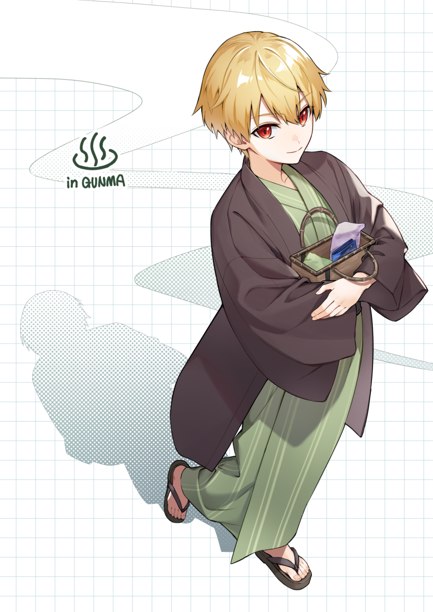 1boy basket blonde_hair brown_sandals child_gilgamesh_(fate) child_gilgamesh_(over_the_same_sky)_(fate) closed_mouth commentary fate/grand_order fate_(series) from_above full_body gilgamesh_(fate) green_kimono grid_background hair_between_eyes haori highres holding holding_basket hypnr9 japanese_clothes kimono long_sleeves looking_at_viewer male_focus red_eyes sandals short_hair simple_background smile solo steam towel walking white_background