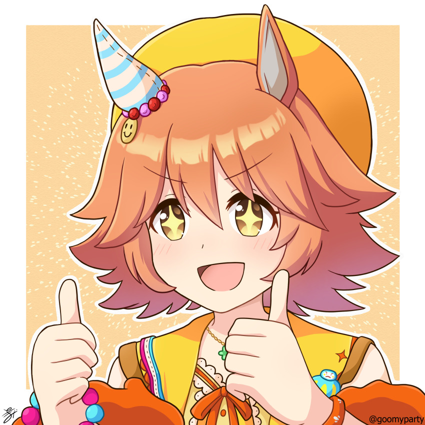 +_+ 1girl :d absurdres animal_ears blush brown_background brown_eyes brown_hair commentary_request double_thumbs_up goom_(goomyparty) green_ribbon hands_up highres horse_ears looking_at_viewer matikanefukukitaru_(good_omen_first_storm)_(umamusume) matikanefukukitaru_(umamusume) open_mouth outline ribbon shirt smile solo thumbs_up twitter_username two-tone_background umamusume upper_body v-shaped_eyebrows white_background white_outline yellow_headwear yellow_shirt