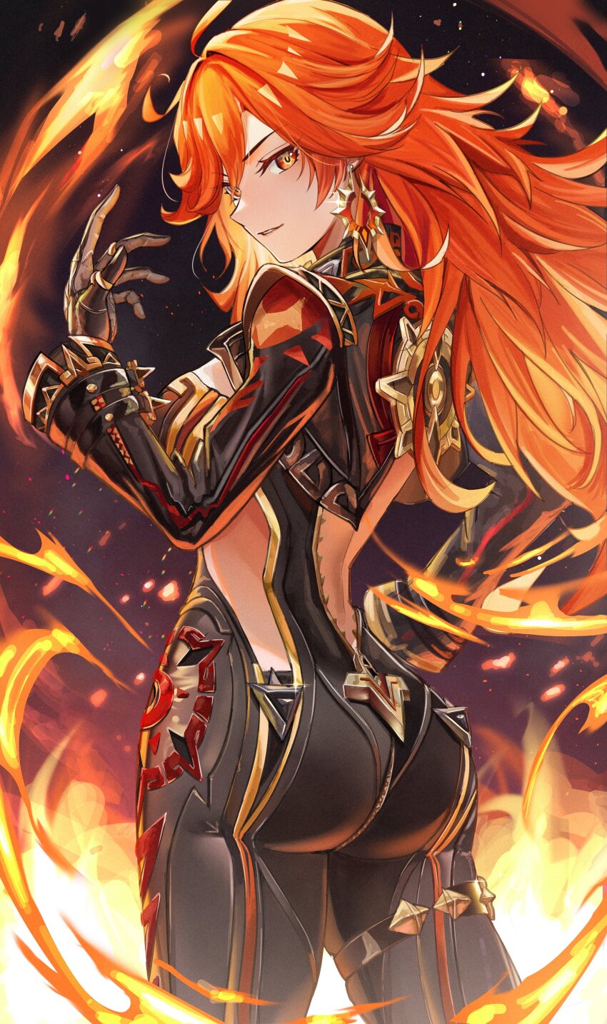 1girl absurdres ahoge ass biker_clothes bikesuit black_bodysuit black_gloves bodysuit breasts earrings fire from_behind genshin_impact gloves highres jewelry long_hair mavuika_(genshin_impact) multicolored_eyes orange_eyes orange_hair orange_pupils sideboob skin_tight smile solo sun_earrings symbol_in_eye two-tone_eyes zawzawa zipper zipper_pull_tab