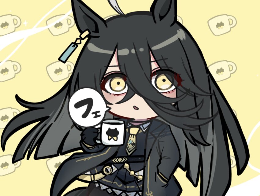 1girl ahoge animal_ears black_gloves black_hair black_jacket black_pantyhose black_shirt black_skirt chibi collared_shirt commentary_request cup gloves grey_hair hair_between_eyes hand_in_pocket highres holding holding_cup horse_ears jacket kawamochi_(kawauti919) long_hair long_sleeves looking_at_viewer manhattan_cafe_(creeping_black)_(umamusume) manhattan_cafe_(umamusume) mug multicolored_hair open_clothes open_jacket pantyhose parted_lips pleated_skirt shirt skirt solo translation_request two-tone_hair umamusume very_long_hair yellow_background yellow_eyes