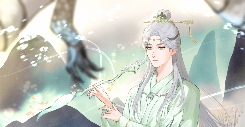 1boy chinese_clothes chinese_hairpin circlet closed_mouth cloud cloudy_sky facial_mark fingernails forehead_mark green_eyes green_hanfu green_sky grey_hair hair_bun hanfu highres holding holding_paintbrush kohanai_setsuna light_particles long_hair long_sleeves looking_ahead male_focus mountain nikki_(series) nostrils paintbrush palms pointy_nose shining_nikki sidelocks single_hair_bun sky smile solo thick_eyebrows thousand-mile_heartland_(shining_nikki) twitter_username upper_body very_long_hair wenren_dian_(shining_nikki) wide_sleeves wind