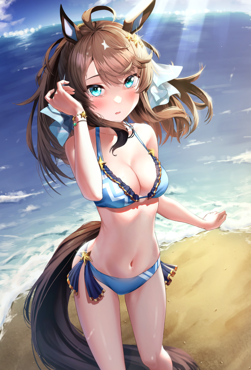 1girl absurdres ahoge alternate_costume animal_ears beach bikini blue_bikini blue_eyes blue_sky blush breasts brown_hair cleavage commentary_request daring_tact_(umamusume) day ear_ornament feet_out_of_frame hair_between_eyes highres horse_ears horse_girl long_hair looking_at_viewer medium_breasts multicolored_hair navel ocean outdoors reo-illust4696 sand sky smile solo stomach streaked_hair swimsuit umamusume water white_hair