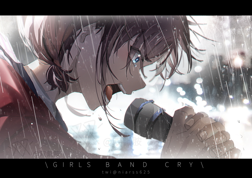 1girl blue_eyes blurry blurry_background brown_hair commentary copyright_name girls_band_cry holding holding_microphone hood hood_down hooded_jacket iseri_nina jacket letterboxed microphone music niarss open_mouth rain red_jacket short_hair short_twintails singing solo symbol-only_commentary tearing_up teeth twintails twitter_username upper_body wet