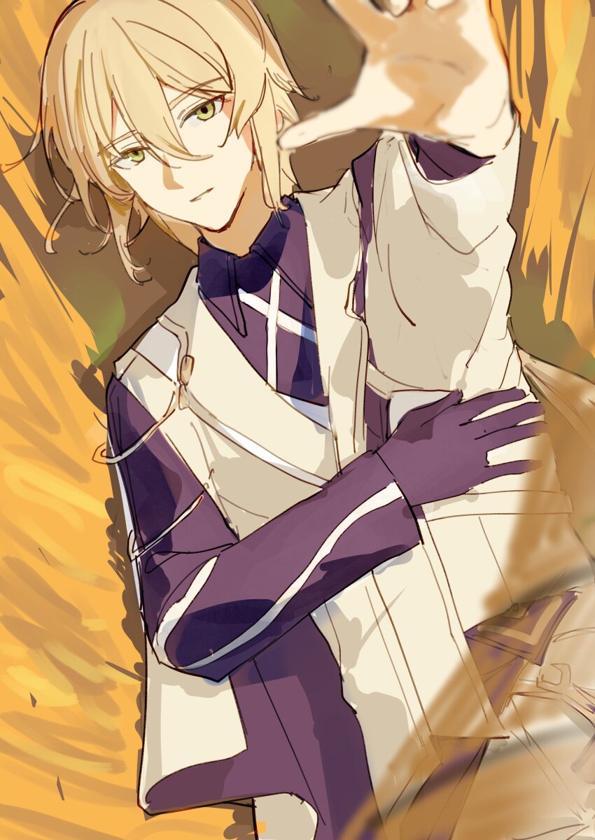1boy absurdres black_gloves blonde_hair blurry blurry_foreground coat from_below gloves green_eyes hay highres honkai_(series) honkai_impact_3rd long_hair looking_at_viewer lying male_focus on_back otto_apocalypse outstretched_arm parted_lips roena single_glove solo very_long_hair white_coat
