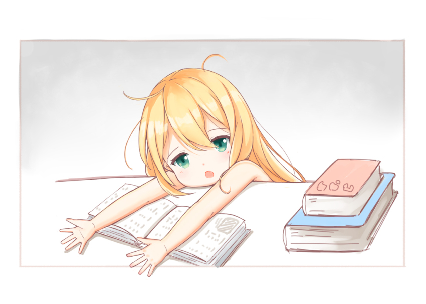 1girl :o albacore_(azur_lane) azur_lane bare_shoulders blonde_hair book commentary_request fata_(minifata) green_eyes hair_between_eyes leaning_on_table long_hair messy_hair open_book reading solo upper_body very_long_hair