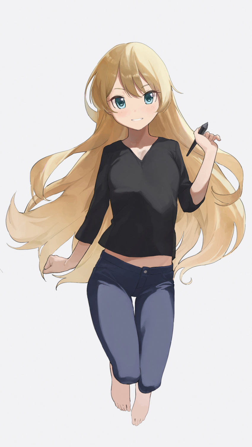 1girl barefoot black_shirt blonde_hair blue_pants chiisamekai collarbone full_body green_eyes grey_background grin groin highres holding holding_pen jumping long_hair long_sleeves looking_at_viewer midriff midriff_peek new_game! pants pen shirt simple_background smile solo stomach straight_hair thigh_gap very_long_hair yagami_kou