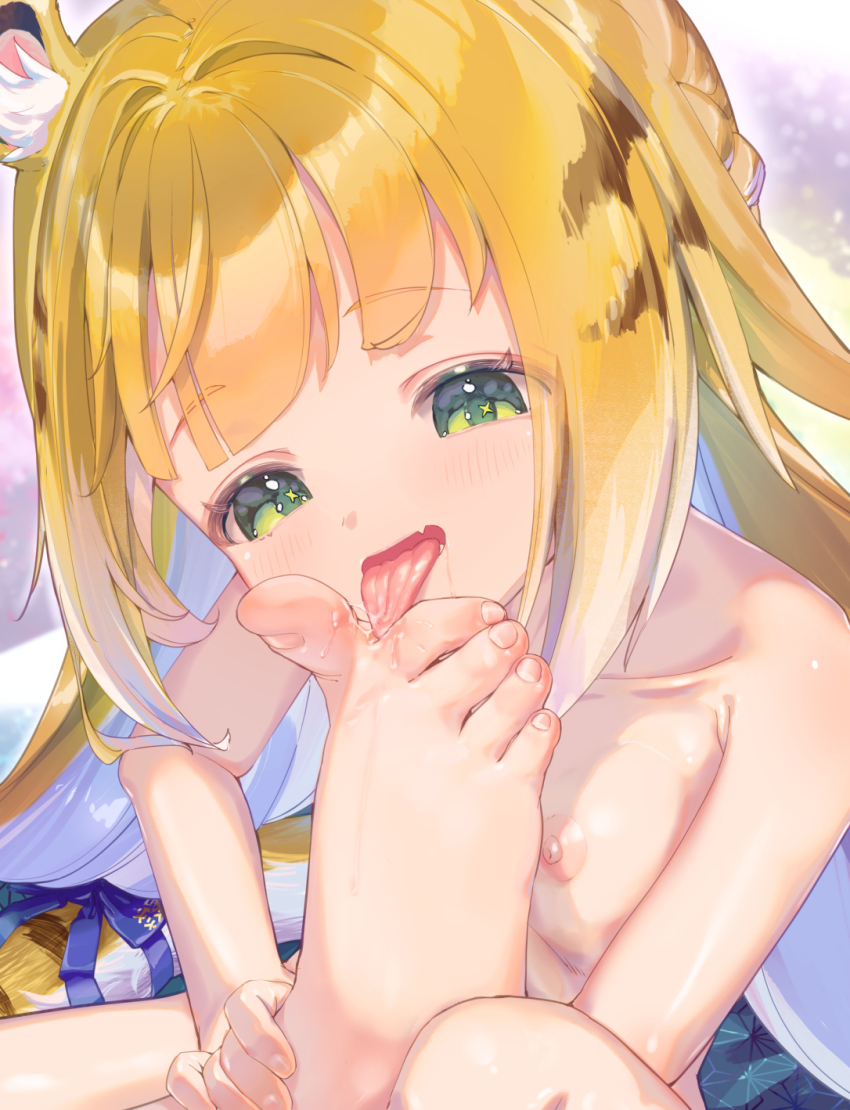 1girl animal_ears barefoot blonde_hair colored_inner_hair commentary_request fang feet flat_chest foot_worship green_eyes highres ju_fufu licking licking_foot licking_own_foot loli moemaru multicolored_hair nipples open_mouth paid_reward_available skin_fang solo tiger_ears tiger_girl toenails toes tongue tongue_out white_hair zenless_zone_zero