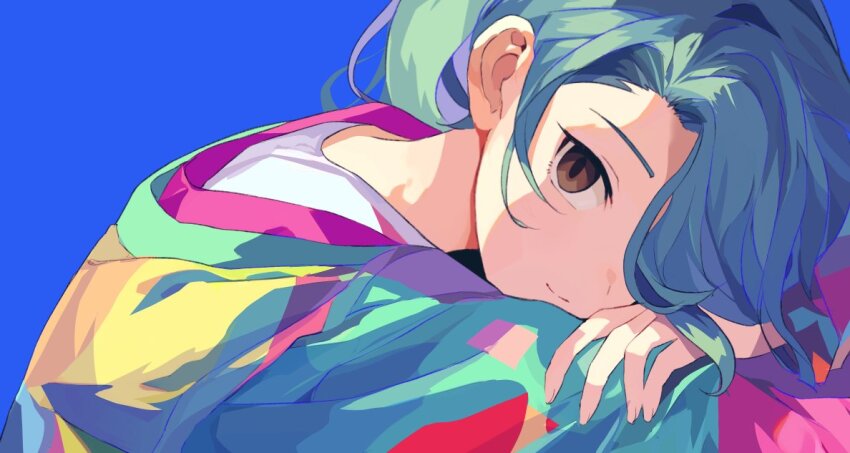 1boy blue_background brown_eyes closed_mouth commentary_request crossed_arms curtained_hair dot_nose ebi_(shrimp_eleven) hair_behind_ear hair_over_one_eye head_rest hood hooded_jacket hoodie inazuma_eleven inazuma_eleven_(series) jacket kazemaru_ichirouta long_sleeves male_focus one_eye_covered simple_background smile solo trap upper_body