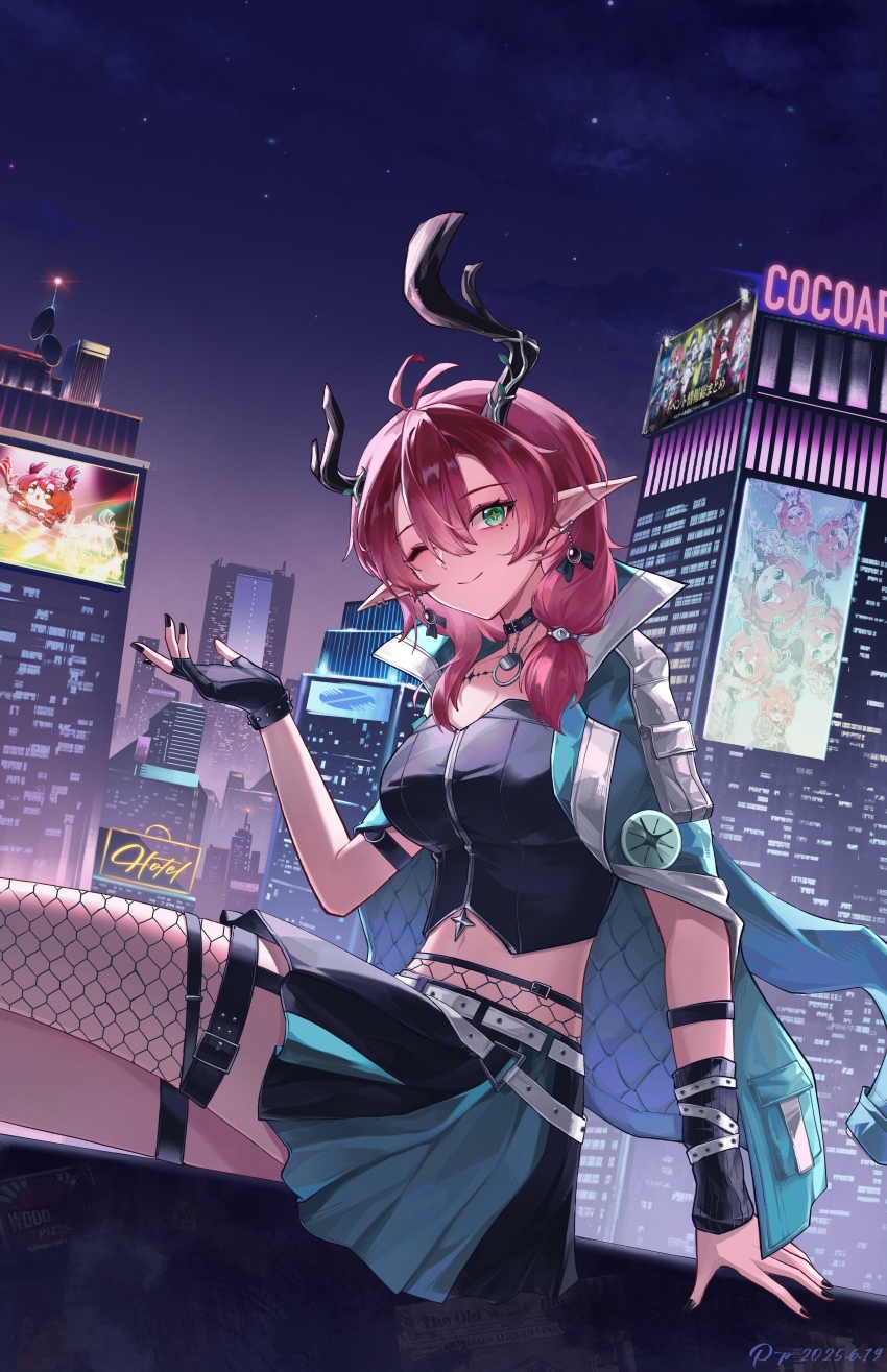 1girl absurdres aqua_jacket aqua_skirt black_choker black_gloves black_nails black_shirt black_skirt breasts choker ciaccona_(wuthering_waves) closed_mouth commentary crop_top dated earrings fingerless_gloves fishnet_thighhighs fishnets from_side gloves green_eyes hand_up highres jacket jacket_on_shoulders jewelry large_breasts looking_at_viewer midriff mole mole_under_eye multiple_moles nail_polish necklace night night_sky official_alternate_costume official_art_inset one_eye_closed outdoors pointy_ears pupeteer_p shirt single_thighhigh sitting skirt sky smile solo symbol-only_commentary tacet_mark_(wuthering_waves) thighhighs tree_horns two-tone_skirt wuthering_waves