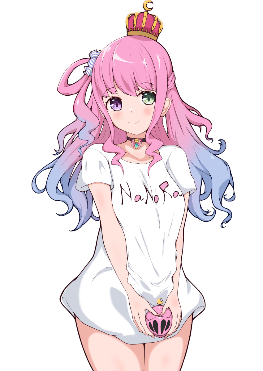 1girl absurdres alternate_costume black_choker blush candy_hair_ornament choker closed_mouth commentary_request cowboy_shot crown food-themed_hair_ornament gradient_hair green_eyes hair_ornament hair_rings half_updo heterochromia highres himemori_luna holoforce hololive long_hair looking_at_viewer mawaru_chikuwa multicolored_hair no_pants one_side_up pink_hair purple_eyes purple_hair shirt simple_background single_hair_ring skirt smile solo t-shirt transparent_background virtual_youtuber wavy_hair white_skirt