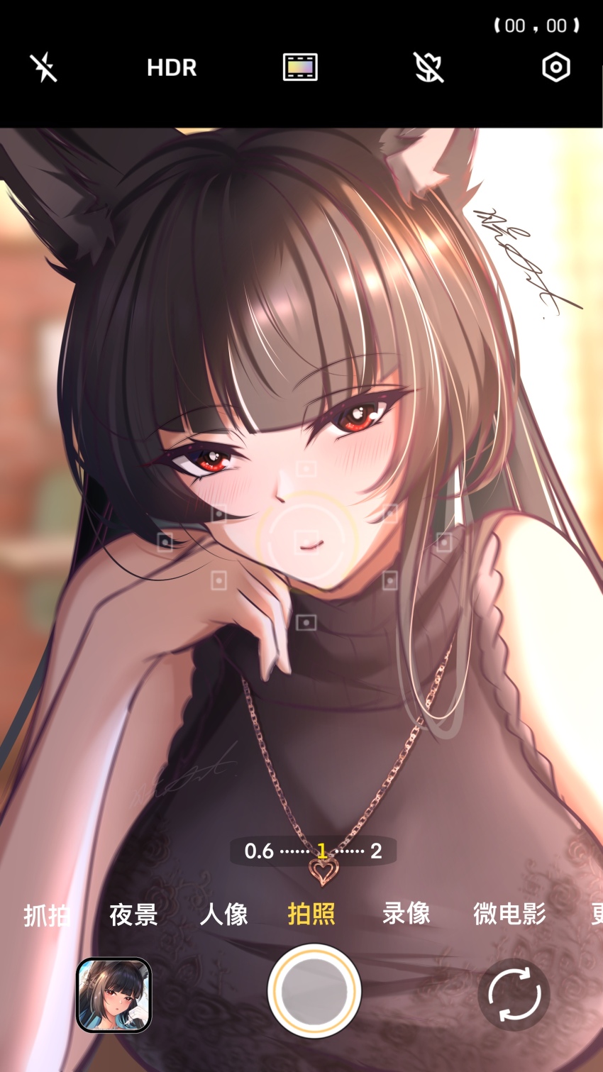 1girl absurdres animal_ear_fluff animal_ears bare_arms bare_shoulders black_hair black_shirt blunt_bangs blush chinese_commentary closed_mouth commentary_request fox_ears fox_girl gxws highres hoshimi_miyabi long_hair looking_at_viewer red_eyes shirt sidelocks sleeveless sleeveless_shirt smile solo upper_body viewfinder zenless_zone_zero