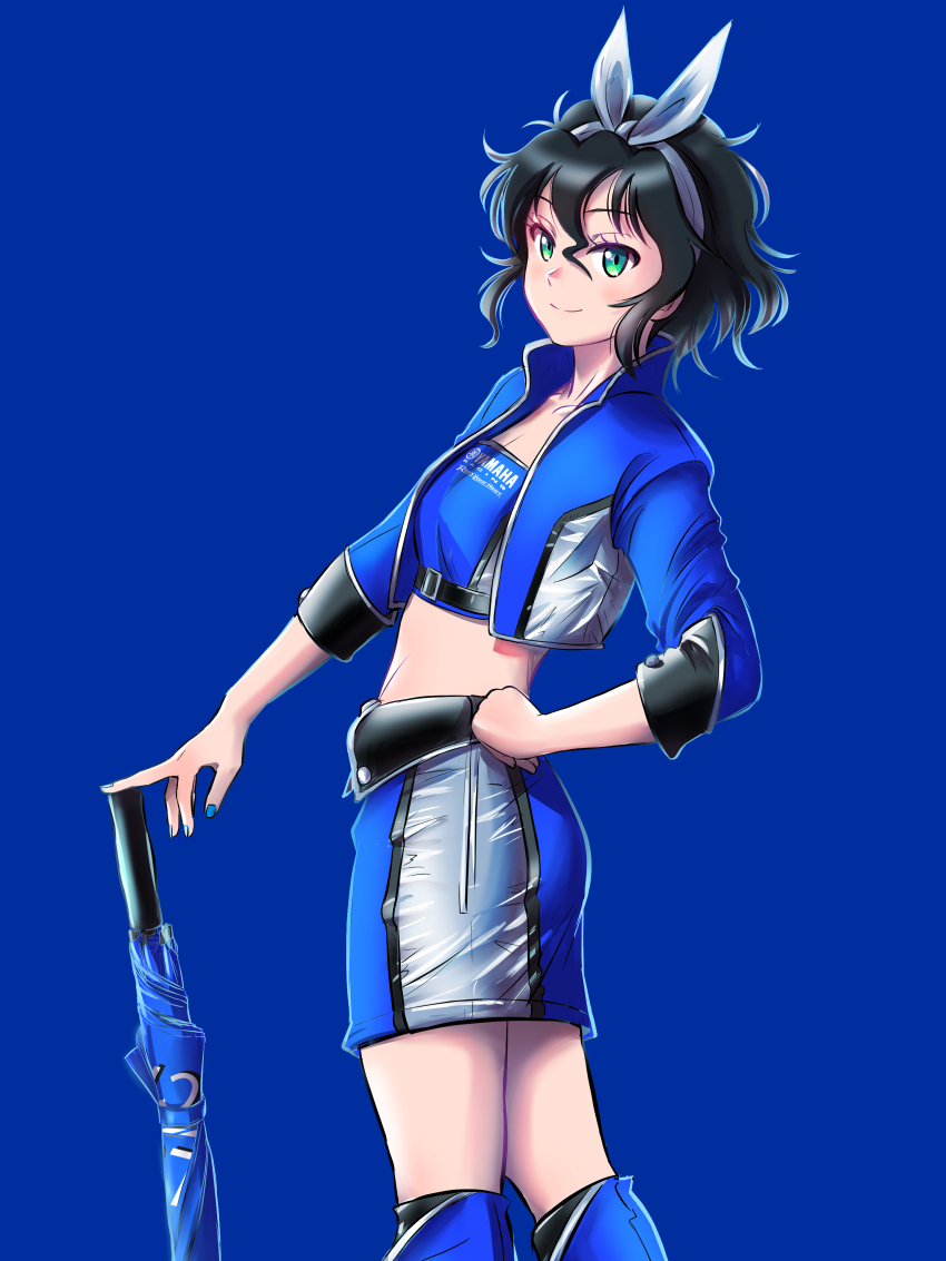 1girl absurdres amano_onsa bakuon!! black_hair blue_background blue_boots blue_jacket blue_skirt boots cropped_jacket from_side green_eyes hairband hand_on_own_hip highres jacket looking_afar messy_hair midriff miniskirt open_clothes open_jacket pencil_skirt planted planted_umbrella race_queen sakuma_masanori short_hair simple_background skirt smile solo standing thigh_boots two-tone_skirt umbrella white_hairband white_skirt yamaha