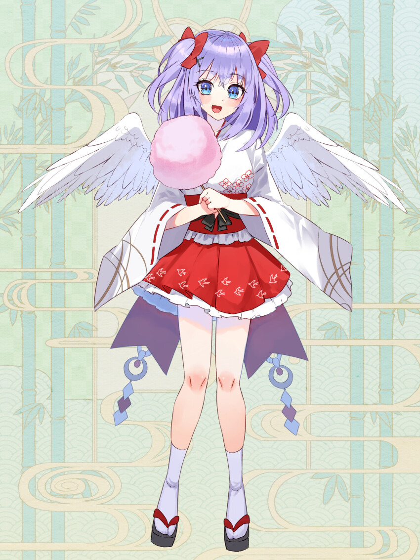 1girl :d angel_wings animal_print bird_print black_bow blue_eyes blush bow chain_paradox cotton_candy elritta feathered_wings floral_print food frilled_skirt frills full_body green_background hair_between_eyes hair_bow highres holding holding_cotton_candy holding_food japanese_clothes kimono kimono_skirt long_sleeves medium_hair miniskirt open_mouth pleated_skirt purple_hair red_bow red_skirt ribbon-trimmed_sleeves ribbon_trim sandals shide skirt smile socks solo standing tabi two_side_up white_kimono white_socks white_wings wide_sleeves wings zouri